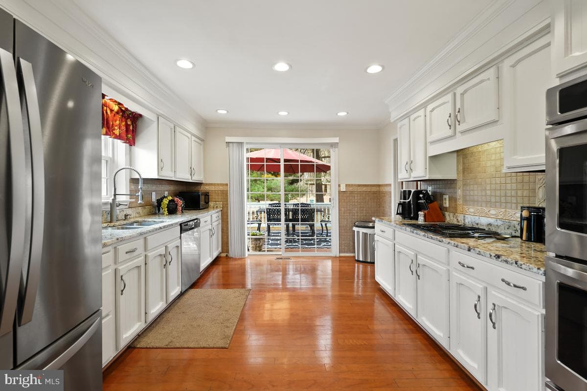 15208 Winstead Lane photo 13