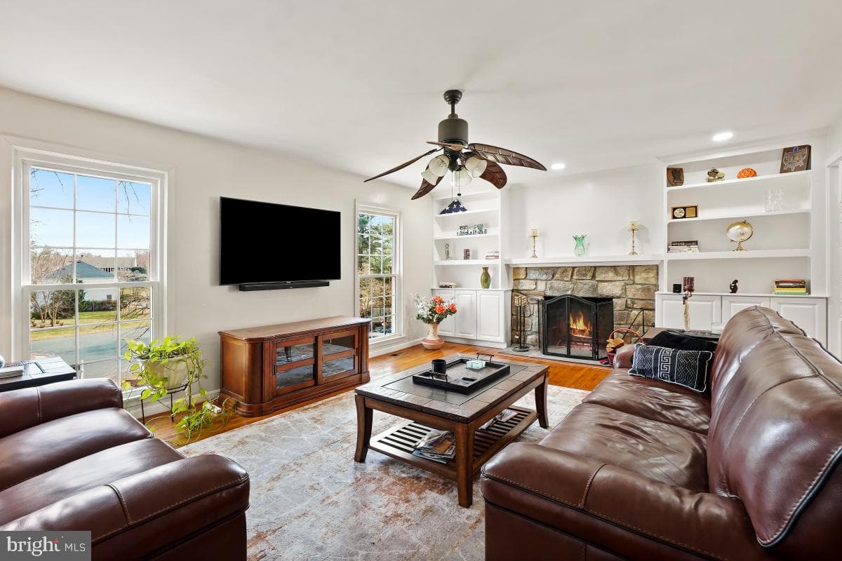 15208 Winstead Lane photo 17