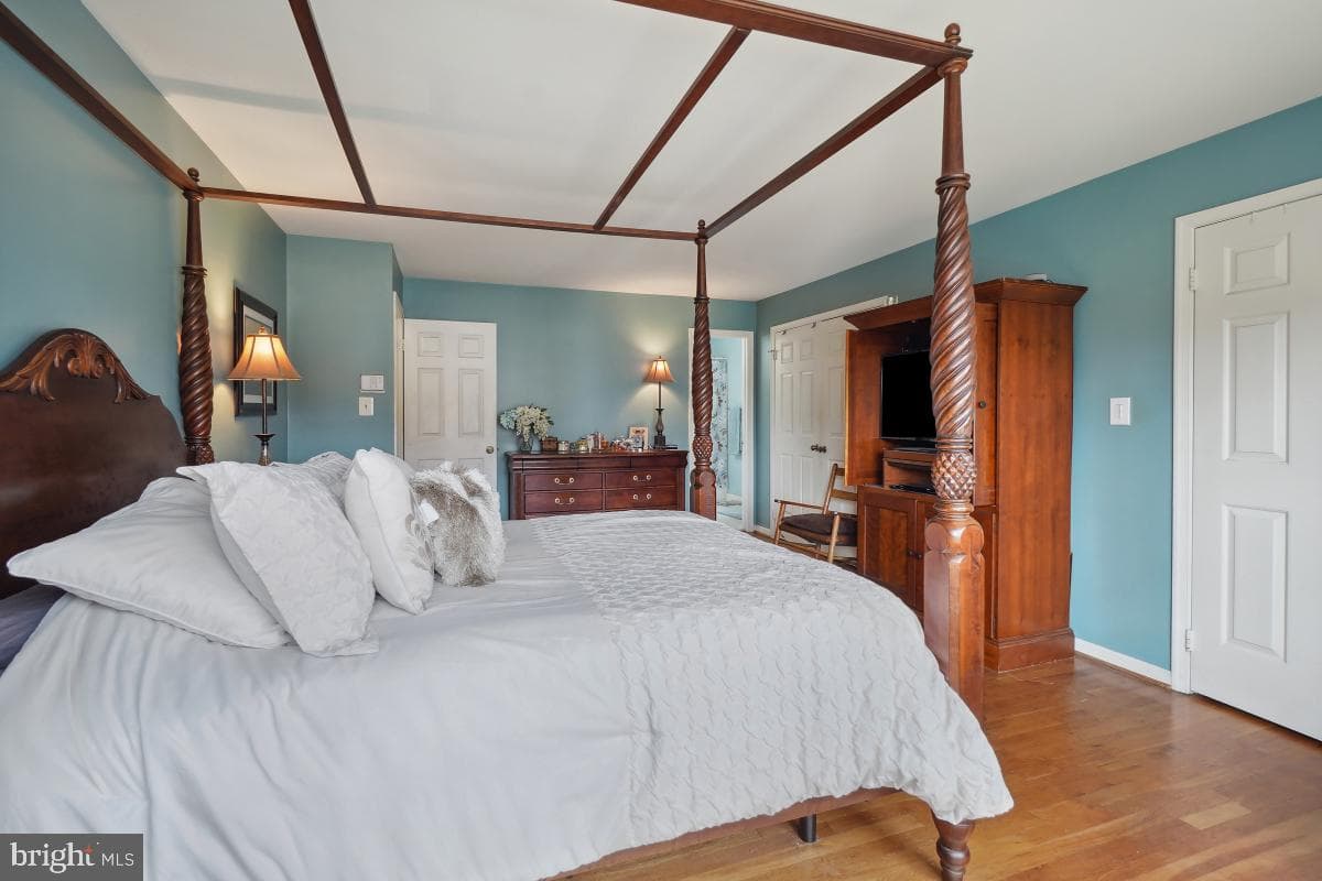 15208 Winstead Lane photo 19