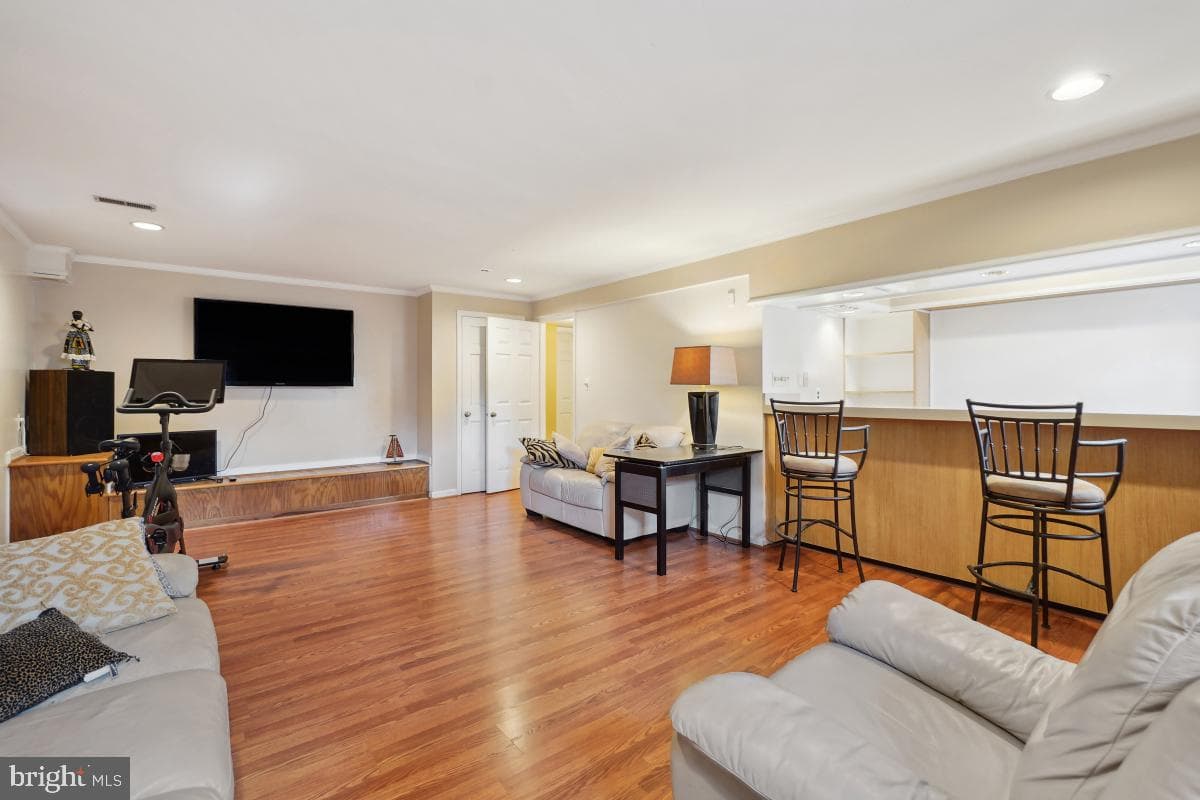 15208 Winstead Lane photo 24