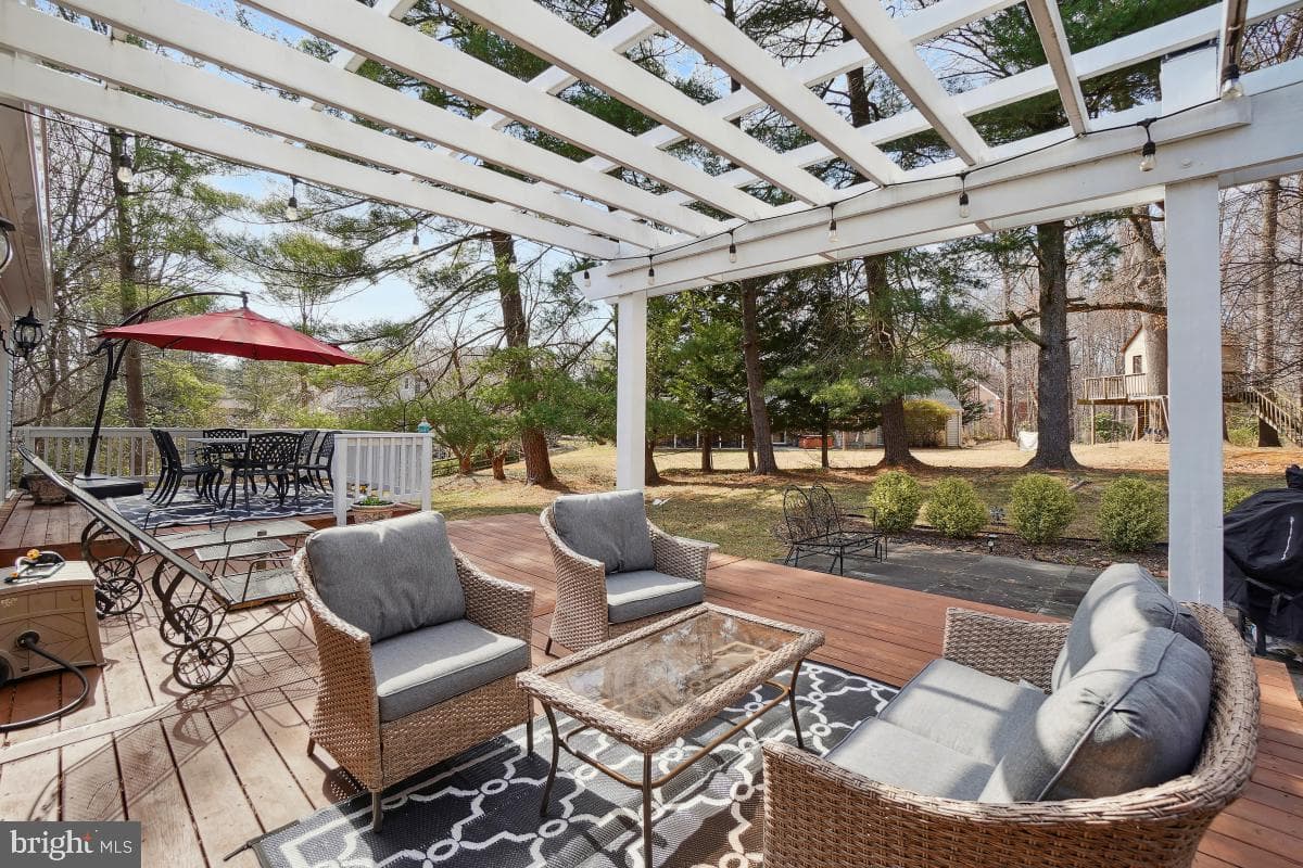 15208 Winstead Lane photo 28