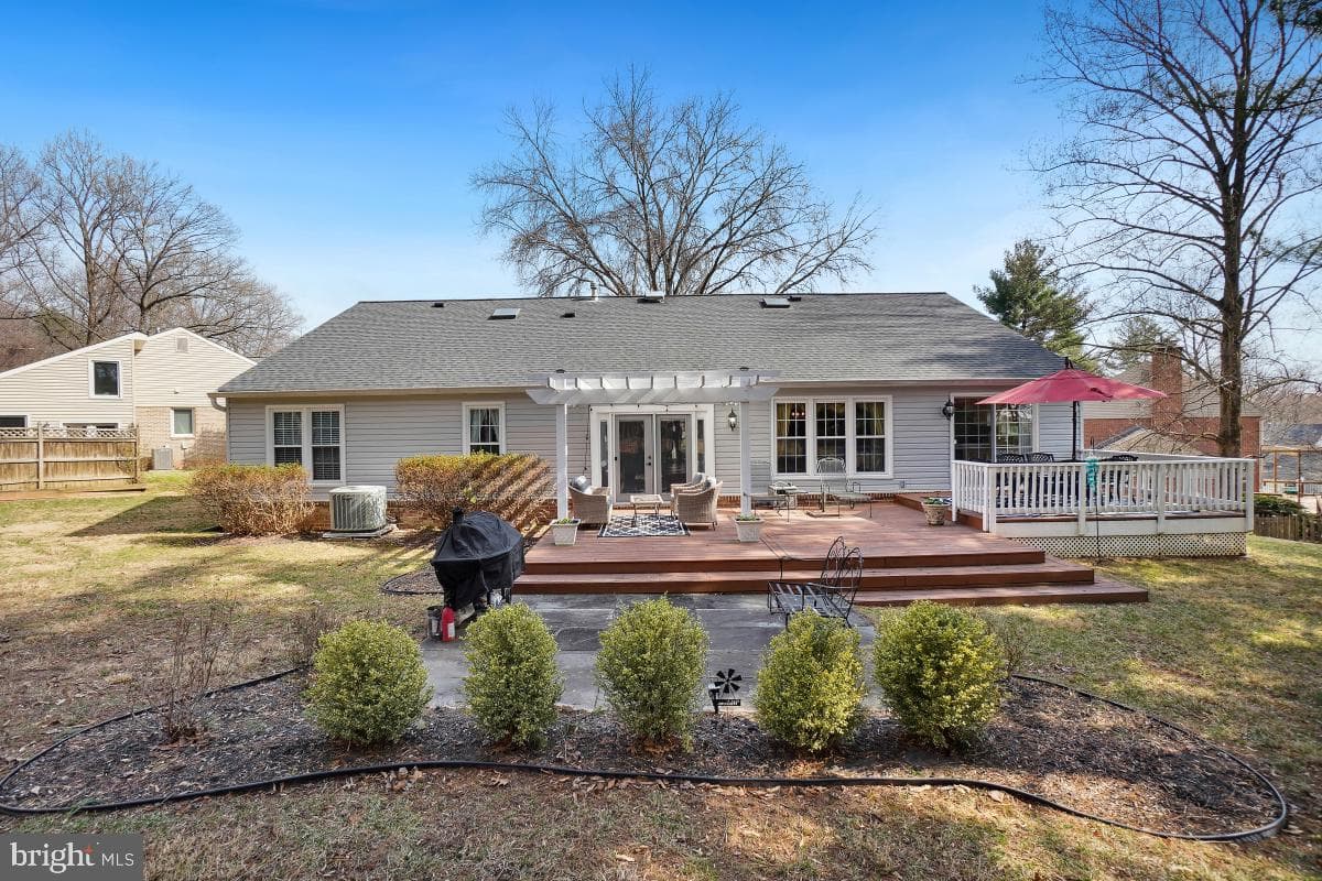 15208 Winstead Lane photo 31