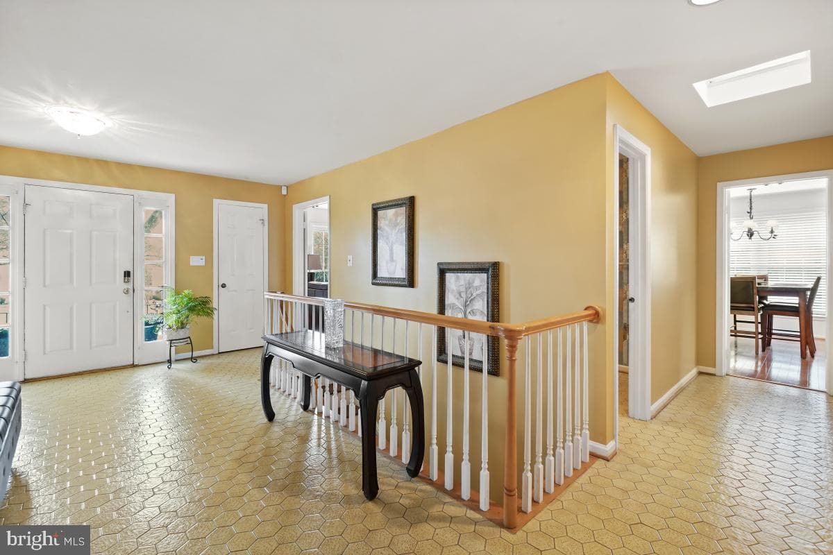 15208 Winstead Lane photo 4