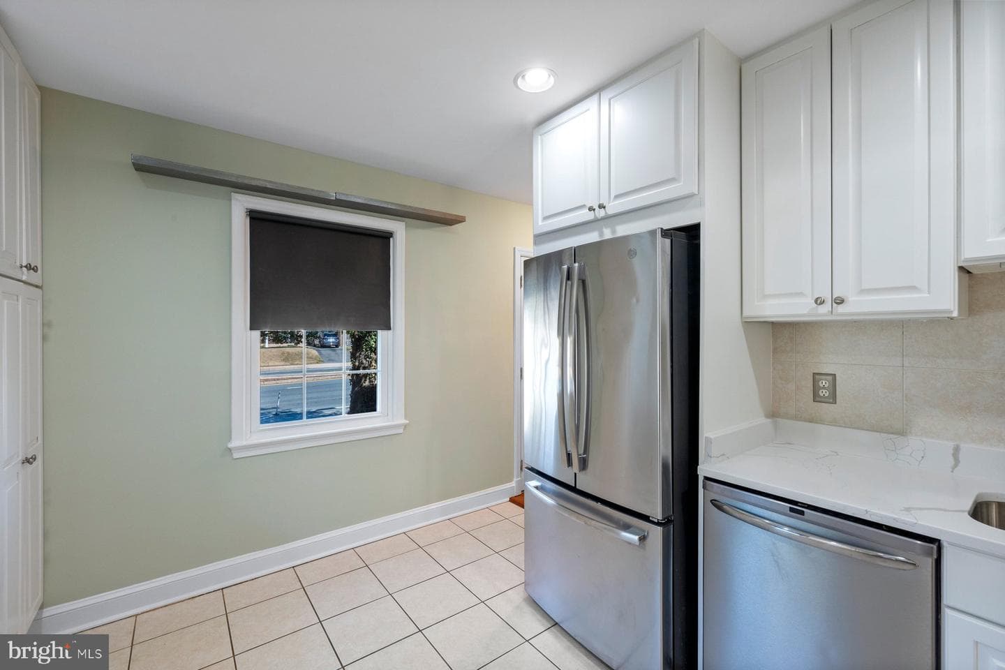 9424 Old Georgetown Road photo 12