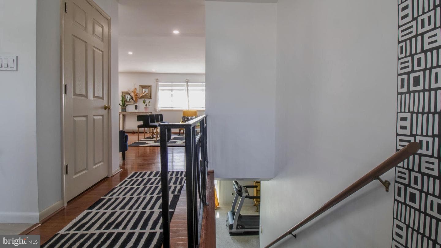 5 Southview Court photo 12