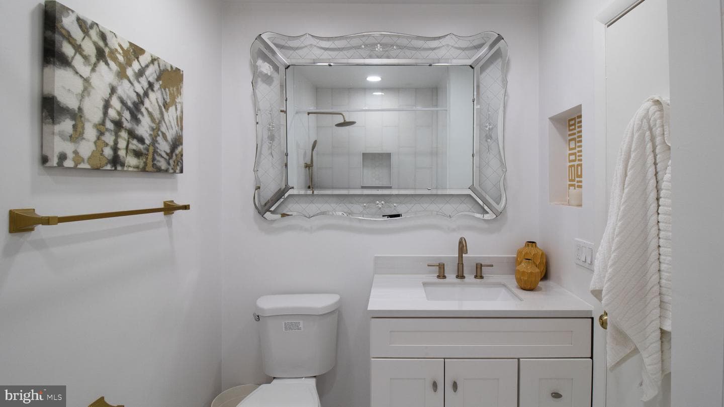 5 Southview Court photo 32