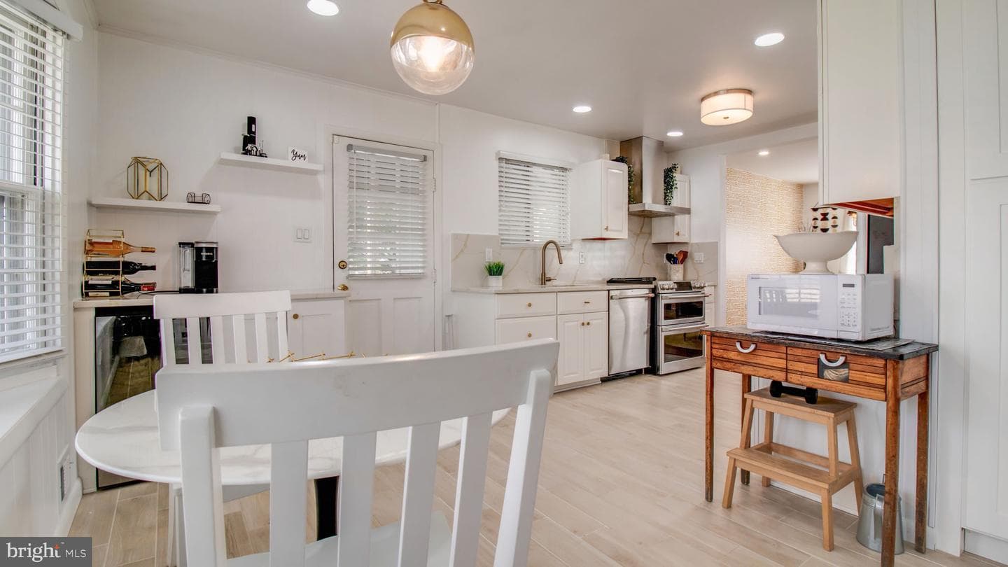 5 Southview Court photo 38