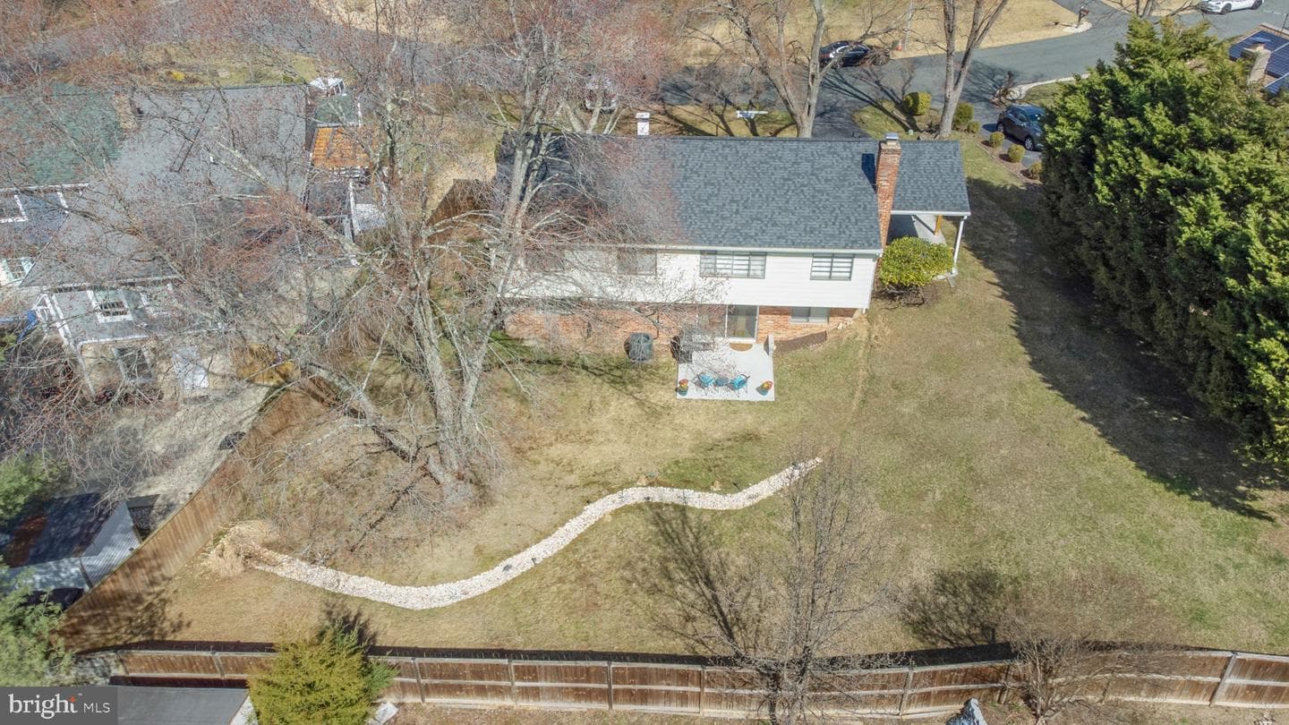 5 Southview Court photo 5