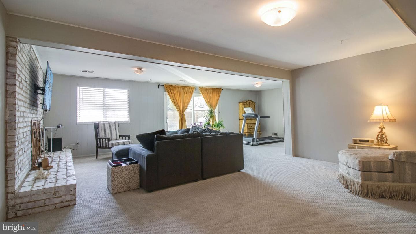 5 Southview Court photo 54
