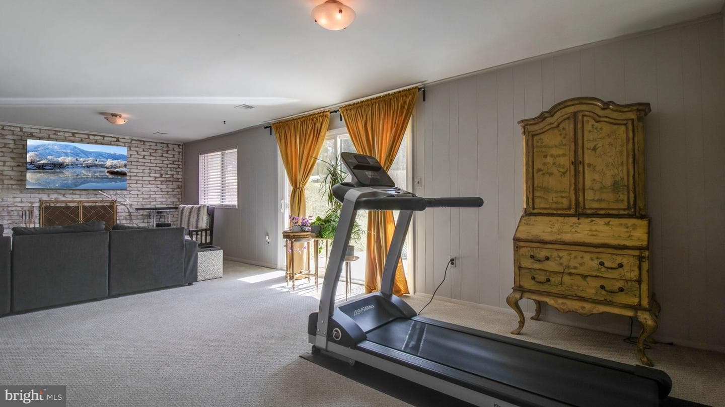 5 Southview Court photo 58