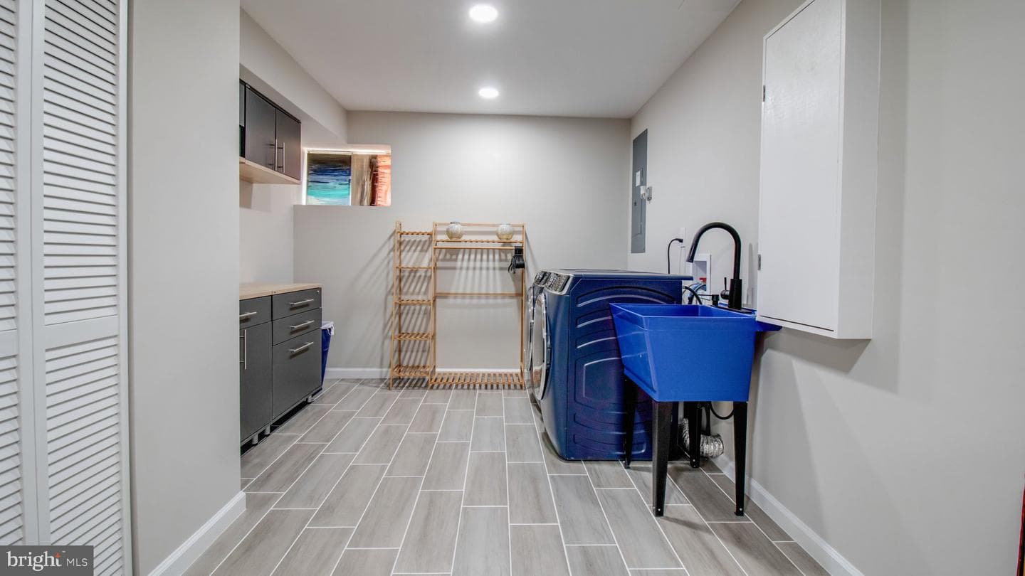 5 Southview Court photo 61