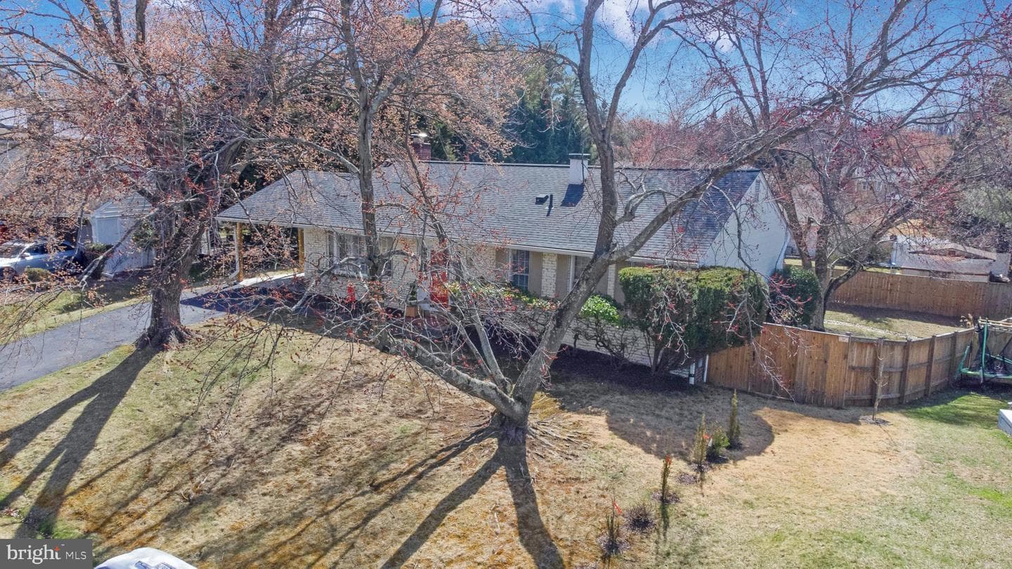 5 Southview Court photo 8