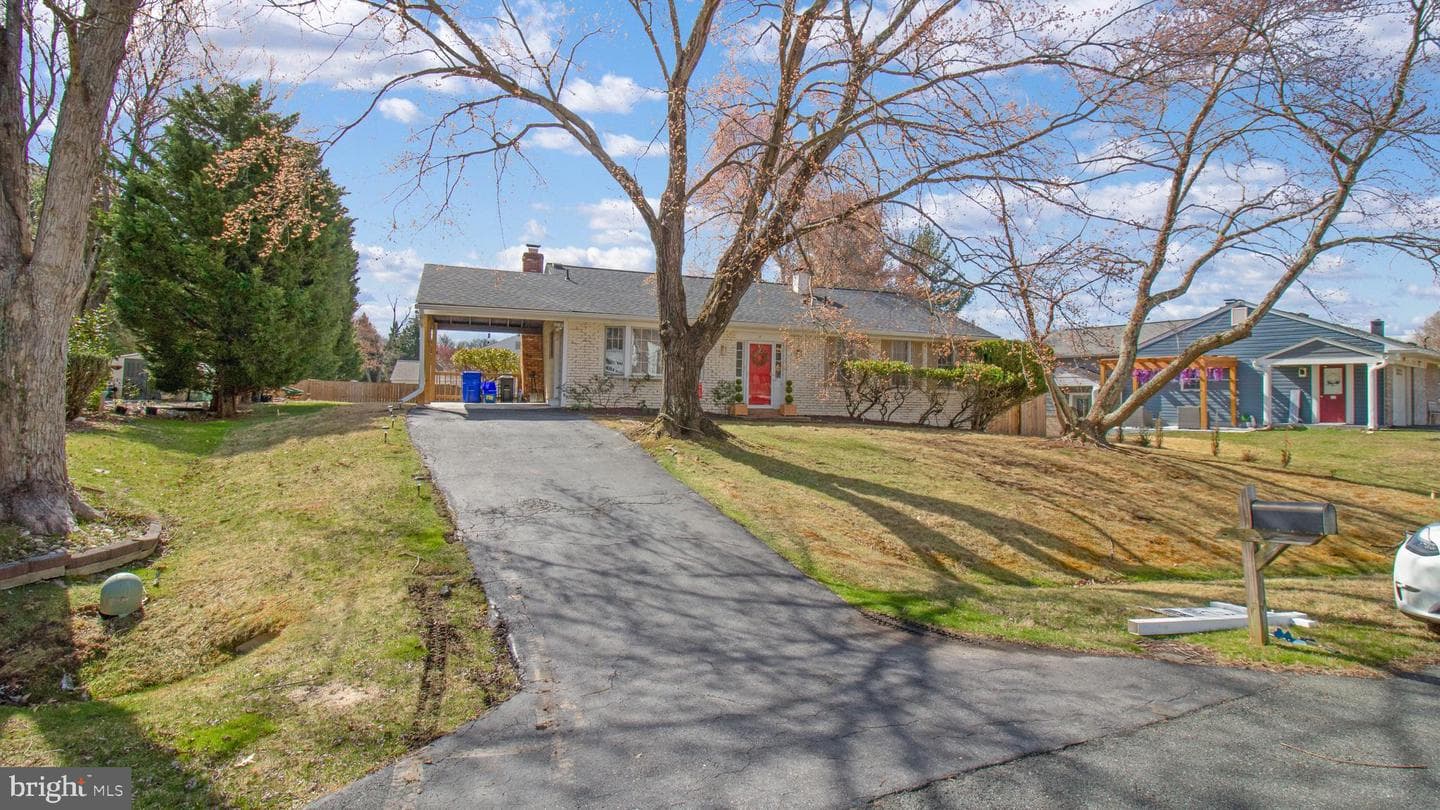 5 Southview Court photo 9