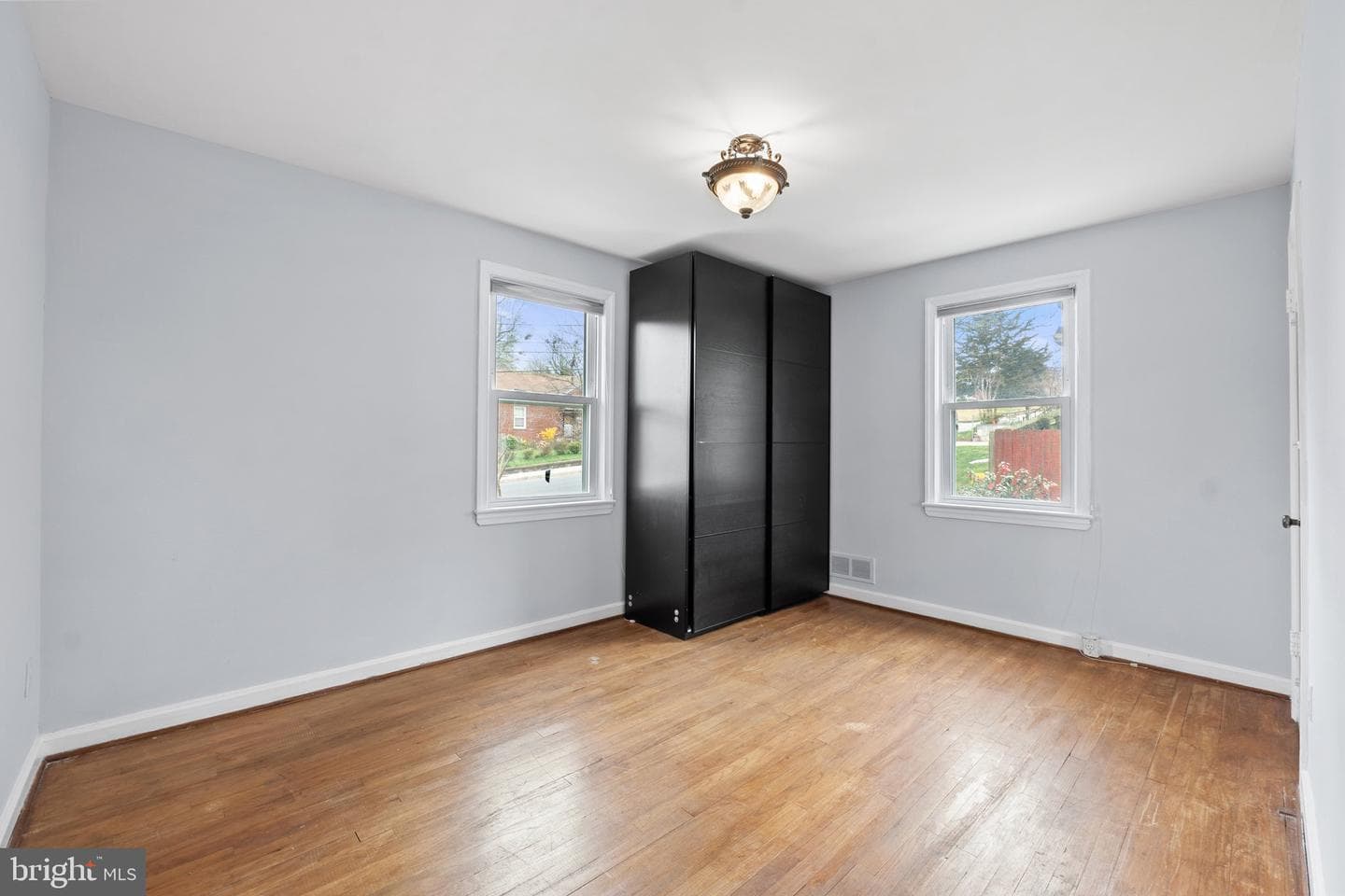 11316 Galt Avenue photo 20