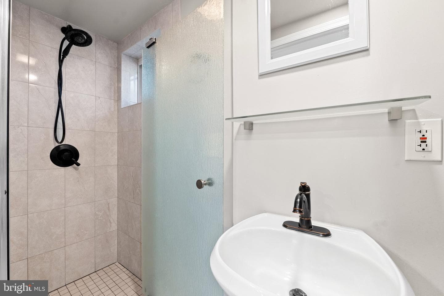 11316 Galt Avenue photo 35