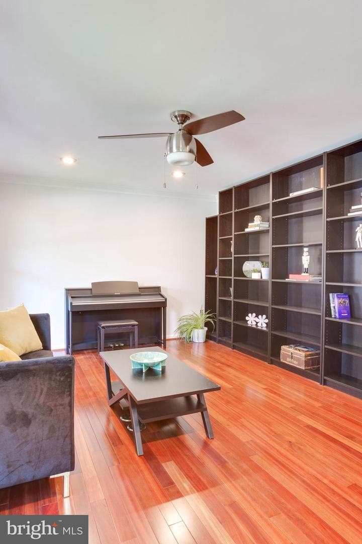 5 Paramus Court photo 13