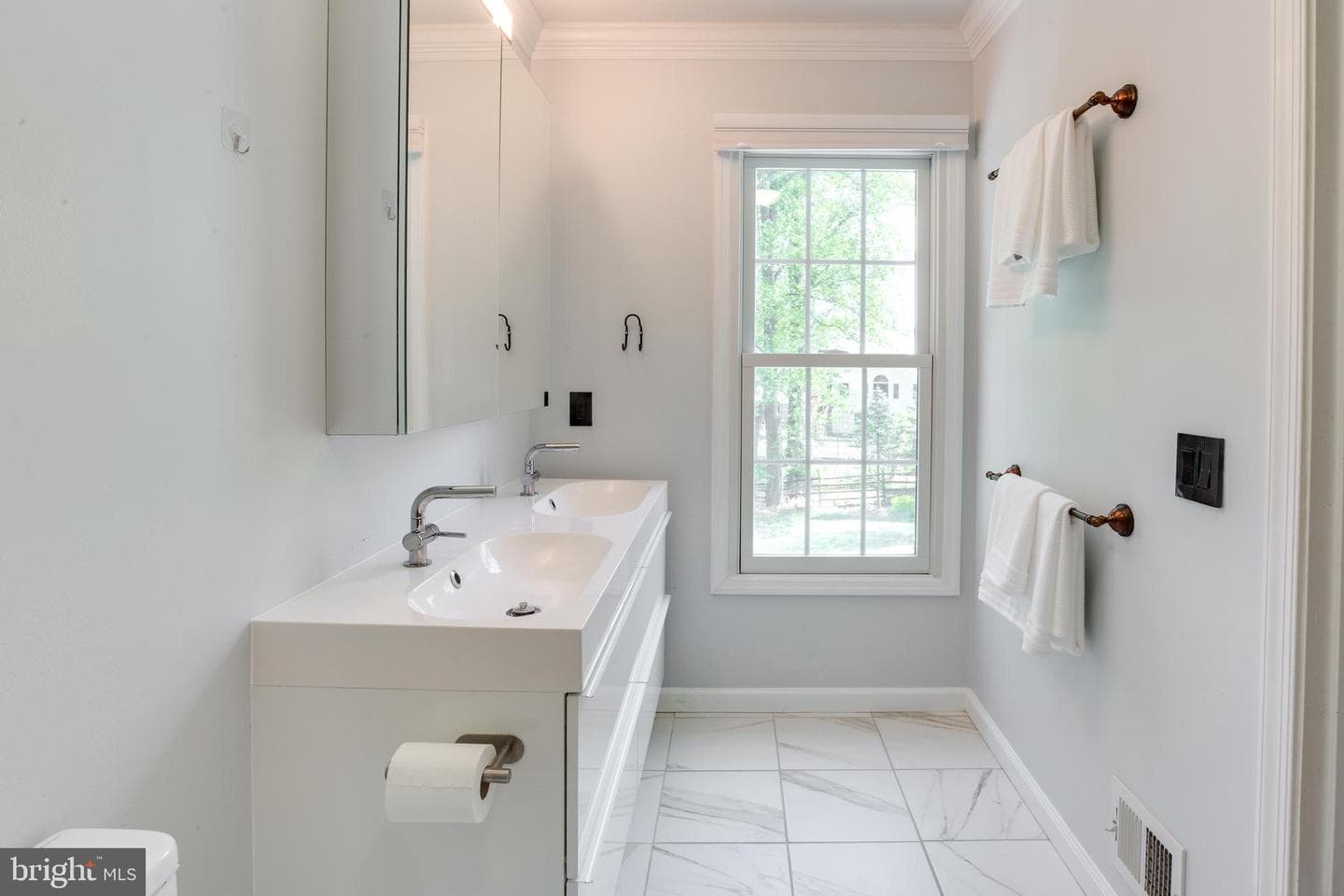 5 Paramus Court photo 30