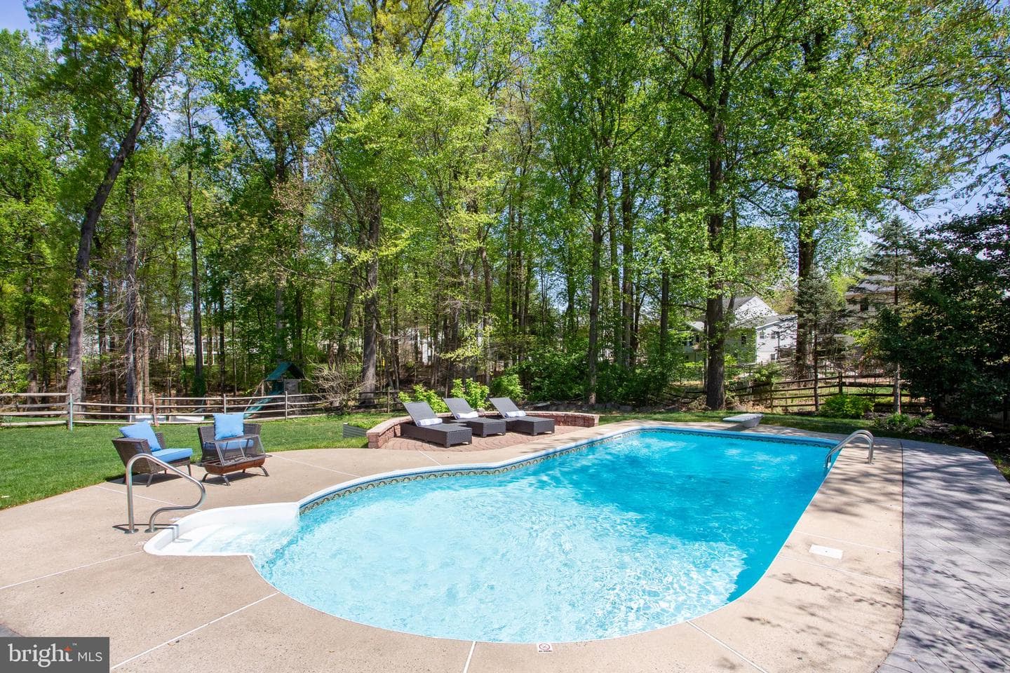 5 Paramus Court photo 6