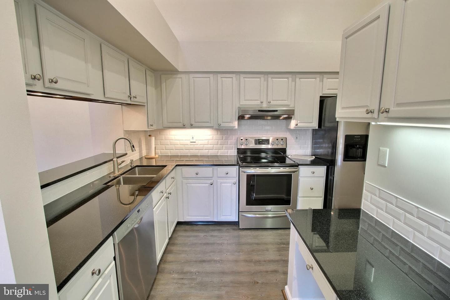 12201 Saint Peter Court #m photo 7
