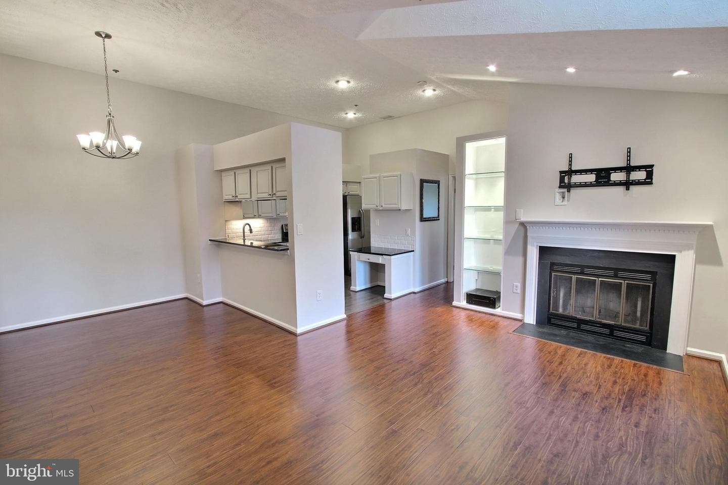 12201 Saint Peter Court #m photo 9