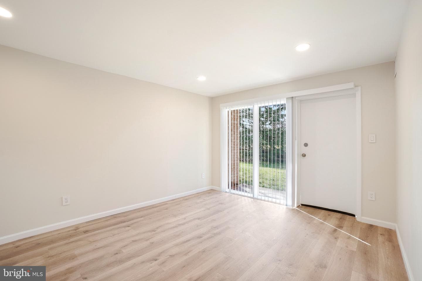 11901 Parklawn Drive #t-2 photo 13