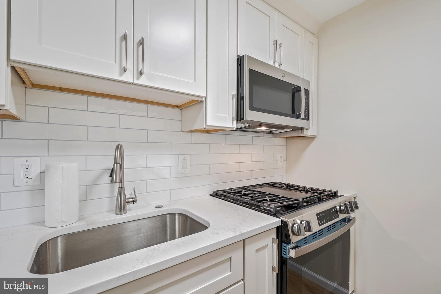 11901 Parklawn Drive #t-2 photo 22