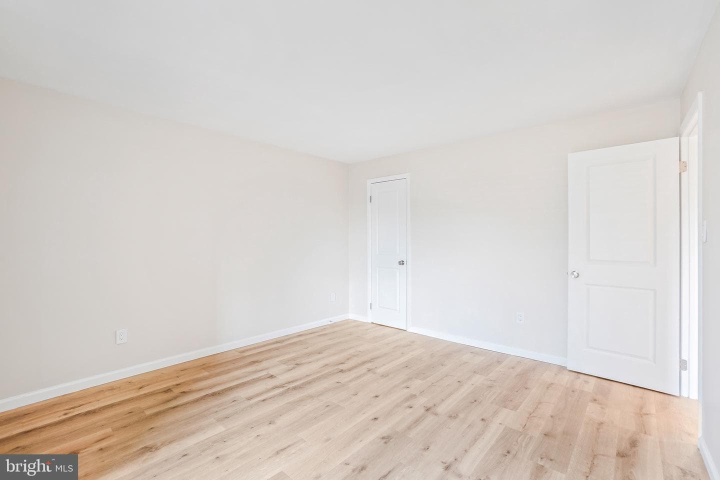 11901 Parklawn Drive #t-2 photo 25