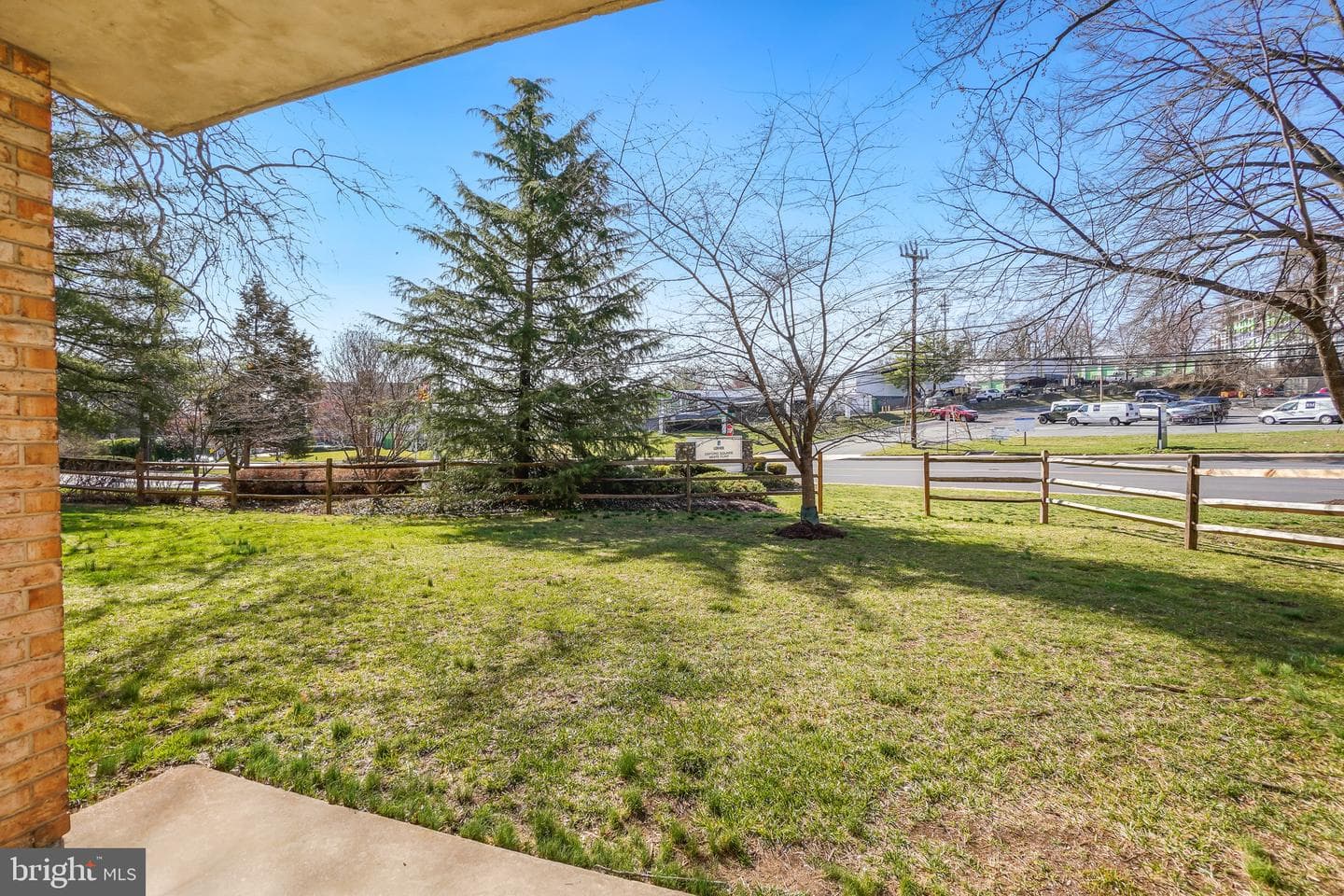 11901 Parklawn Drive #t-2 photo 28