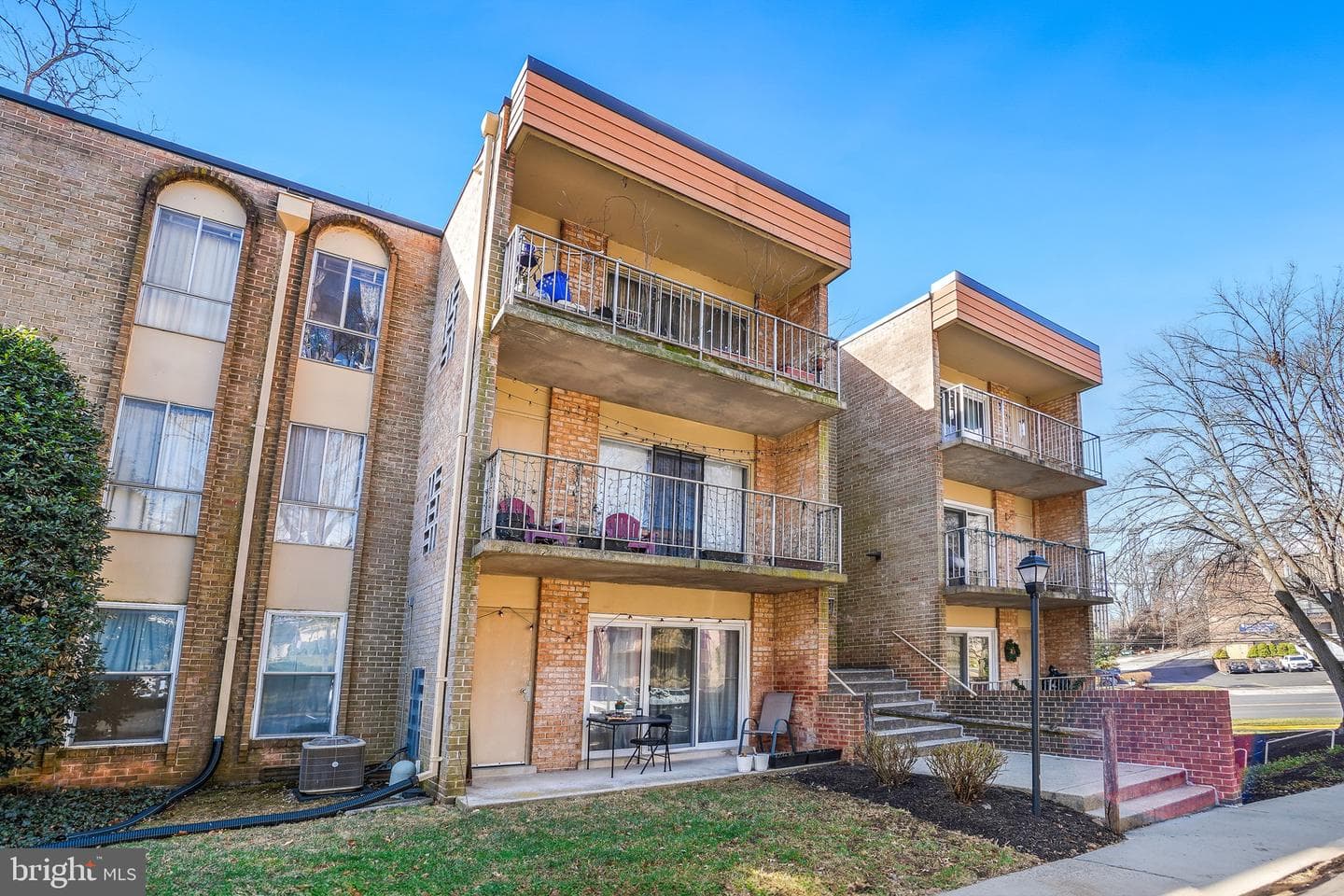 11901 Parklawn Drive #t-2 photo 3