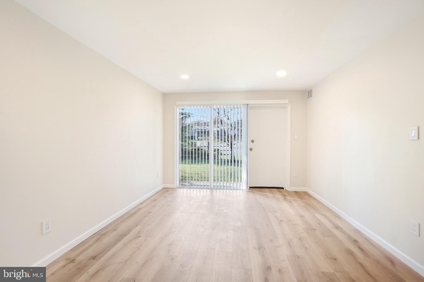 11901 Parklawn Drive #t-2 photo 9
