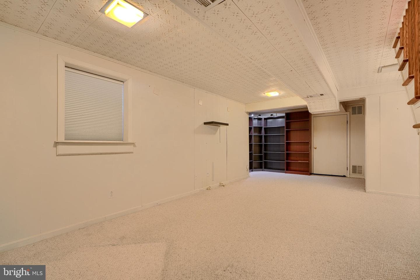 9715 Saxony Road photo 20