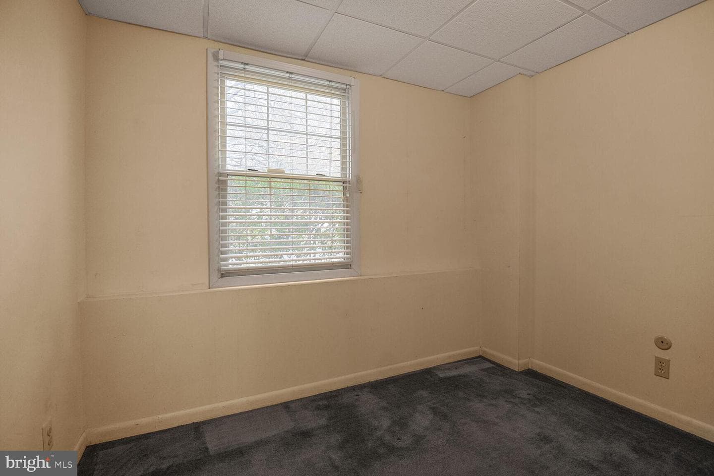 20820 Scottsbury Drive photo 14