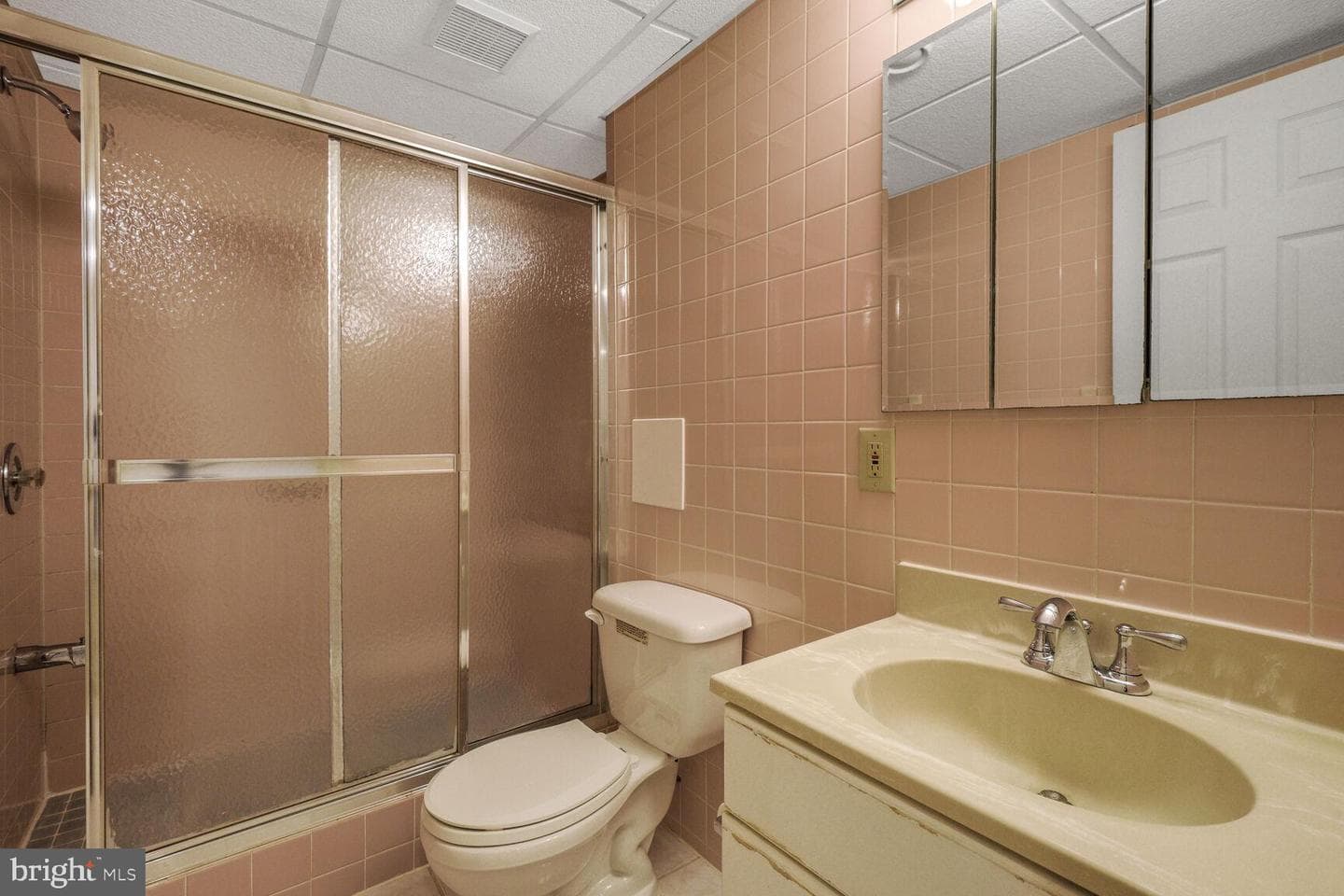 20820 Scottsbury Drive photo 23