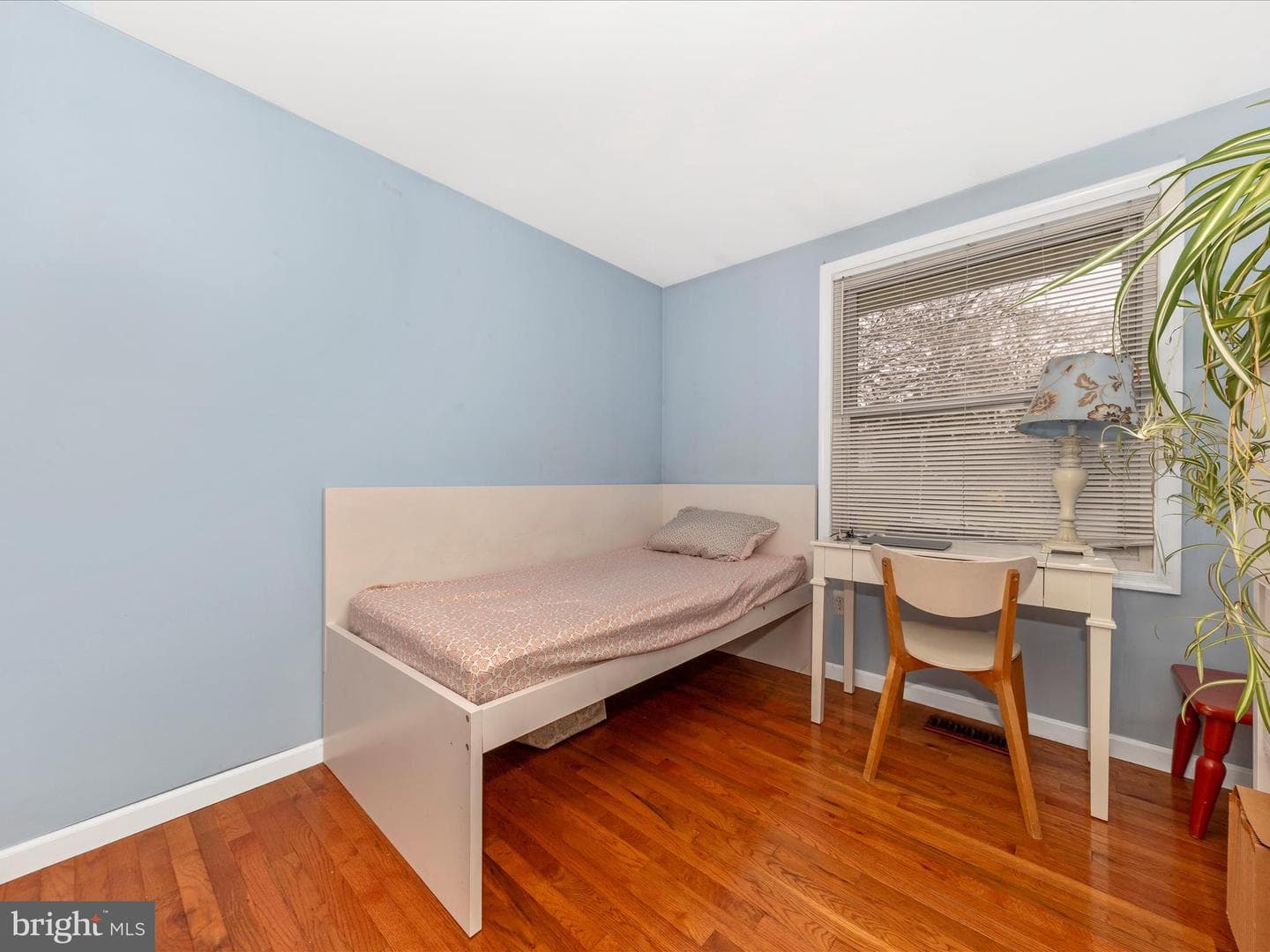 19005 Dowden Circle photo 27