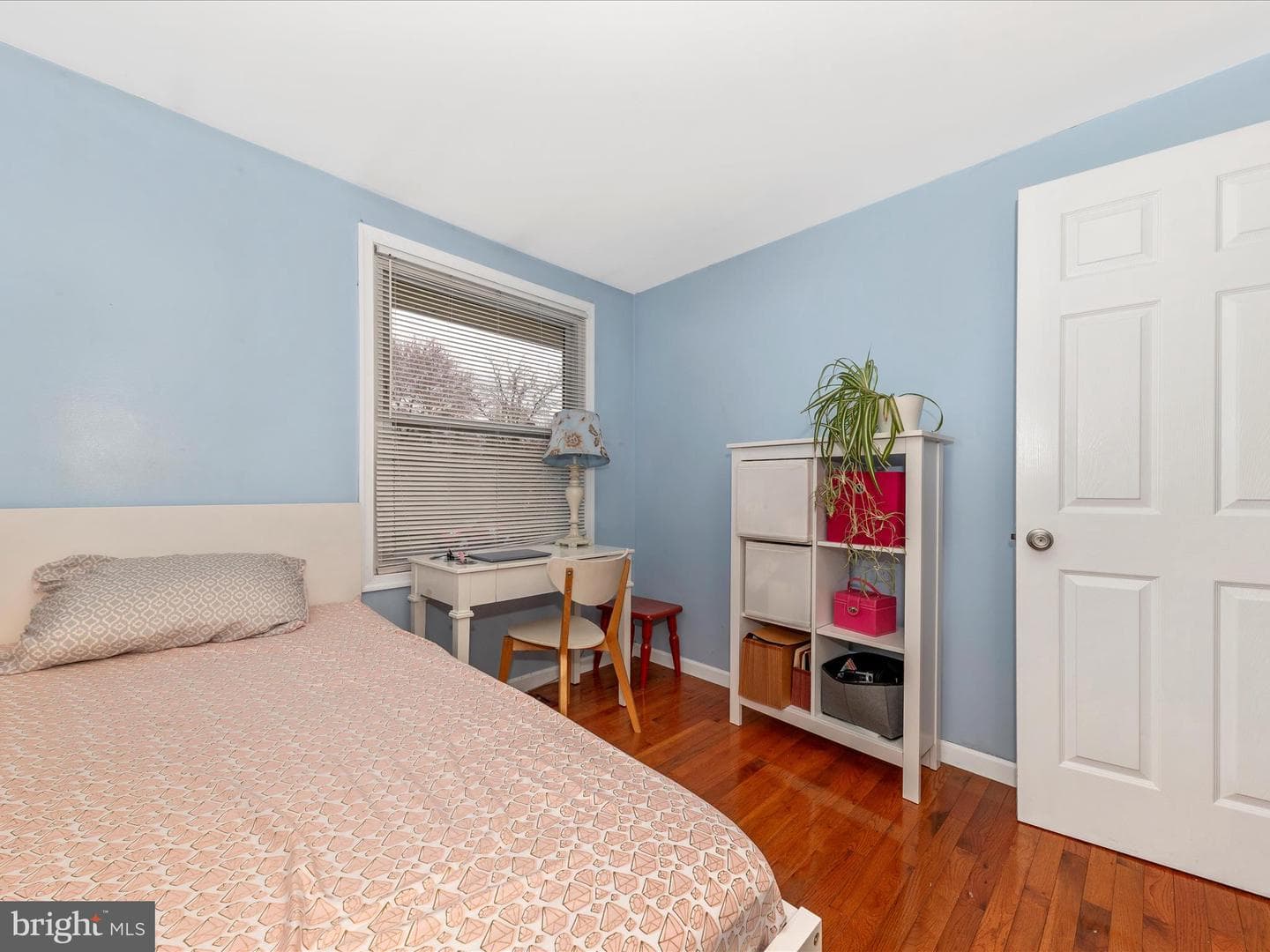 19005 Dowden Circle photo 28