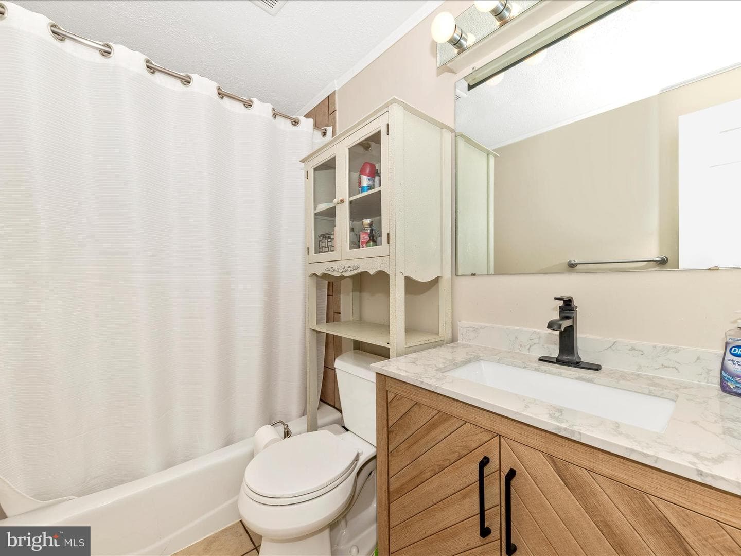 19005 Dowden Circle photo 29