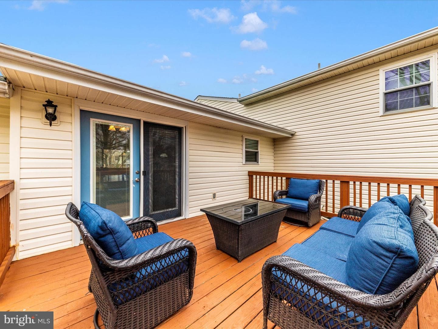 19005 Dowden Circle photo 51