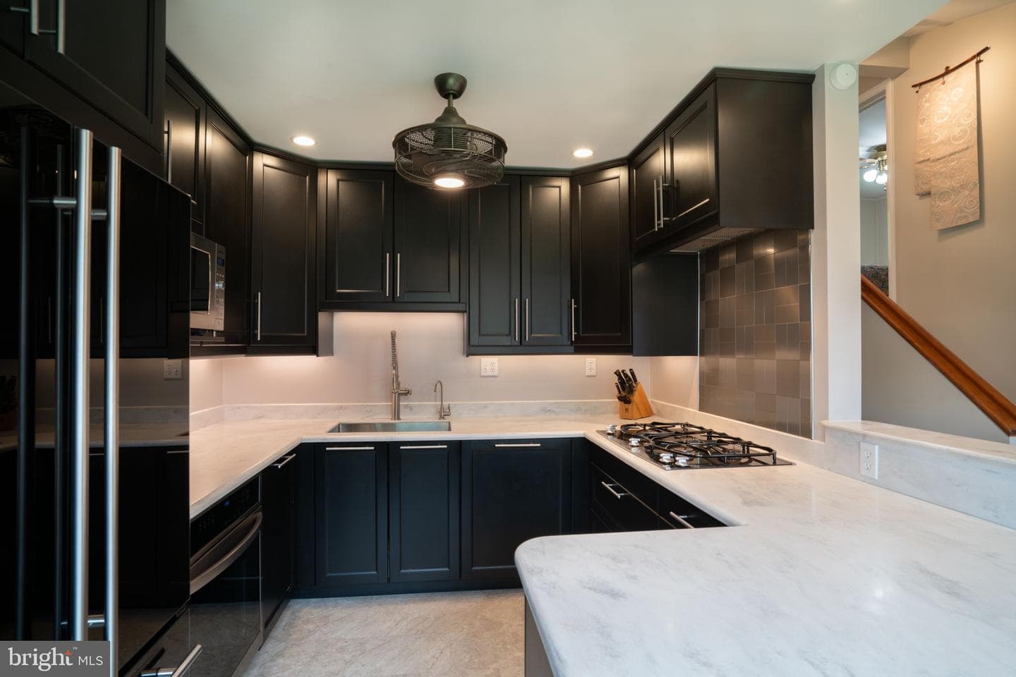10816 Lombardy Road photo 3