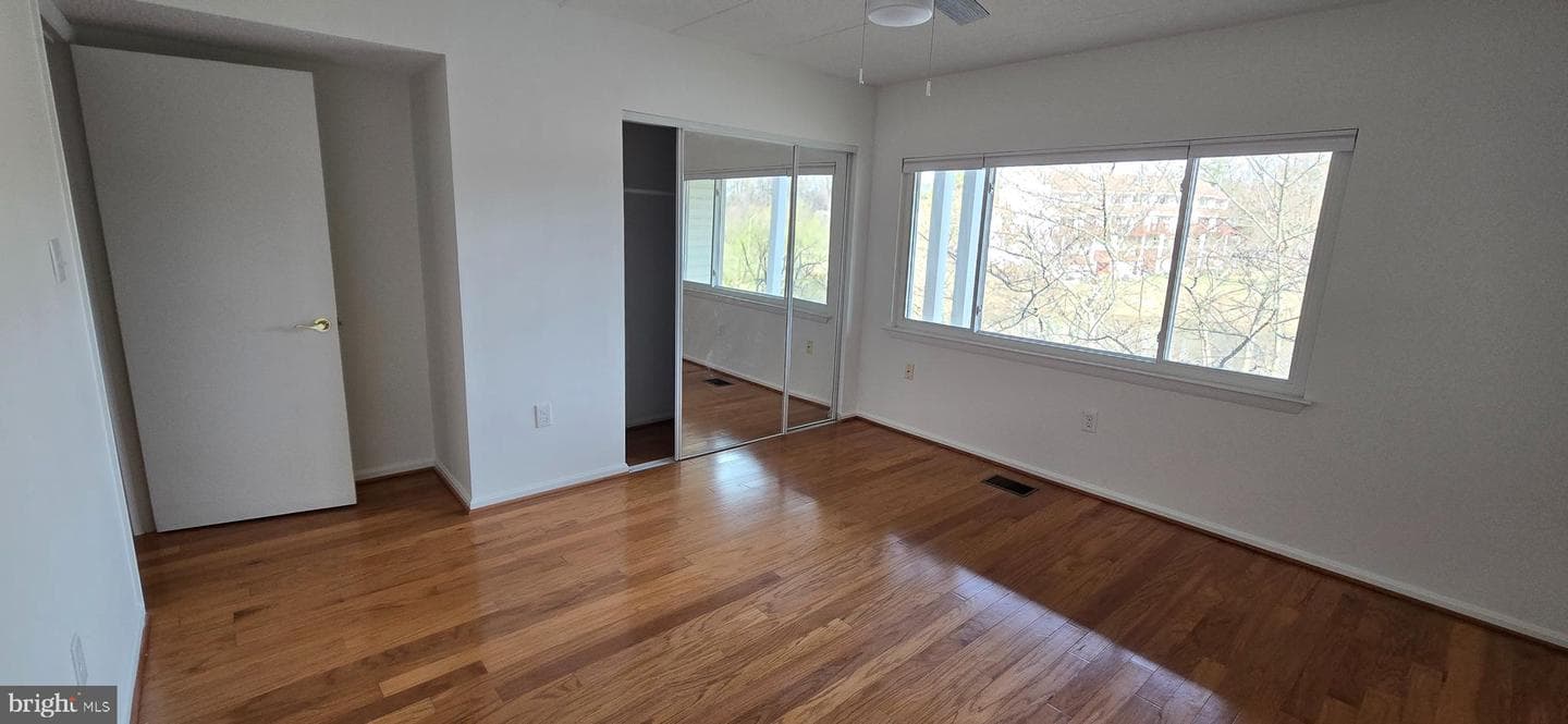 18276 Windsor Hill Drive #405 photo 18