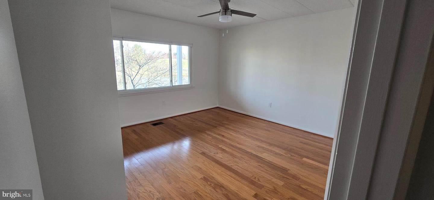 18276 Windsor Hill Drive #405 photo 19
