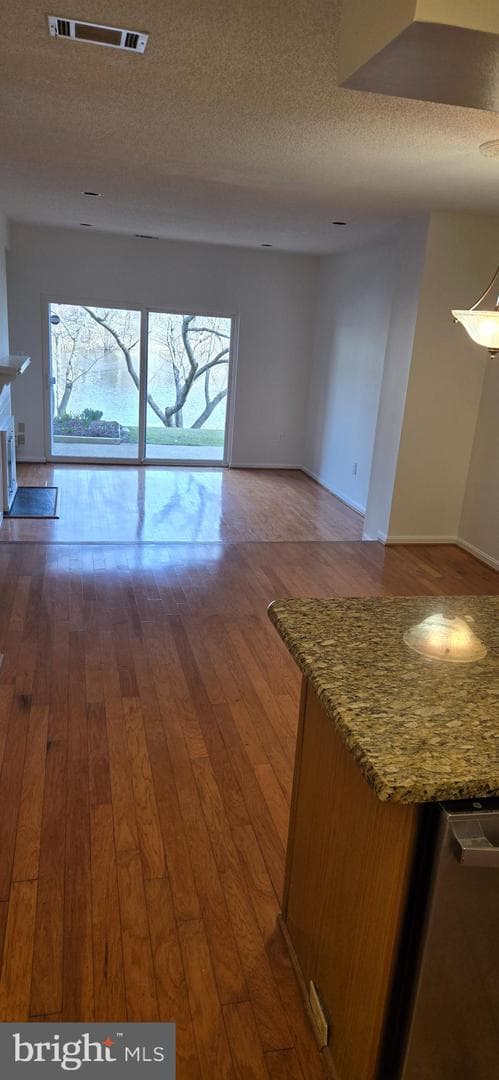 18276 Windsor Hill Drive #405 photo 4