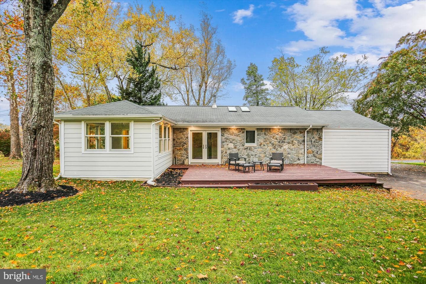 15707 Sycamore Lane photo 36