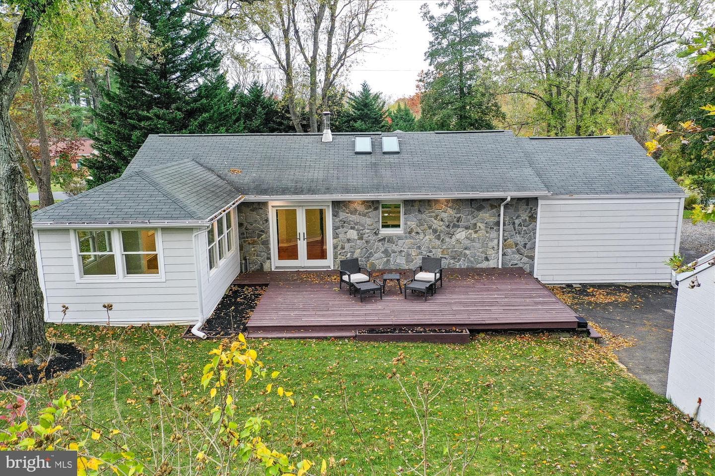 15707 Sycamore Lane photo 43