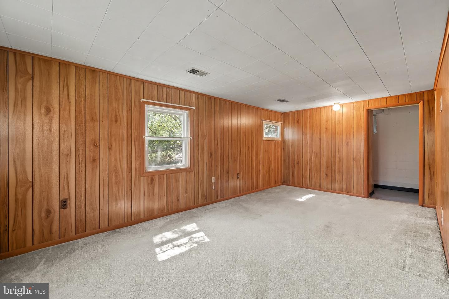 9704 Lorain Avenue photo 27
