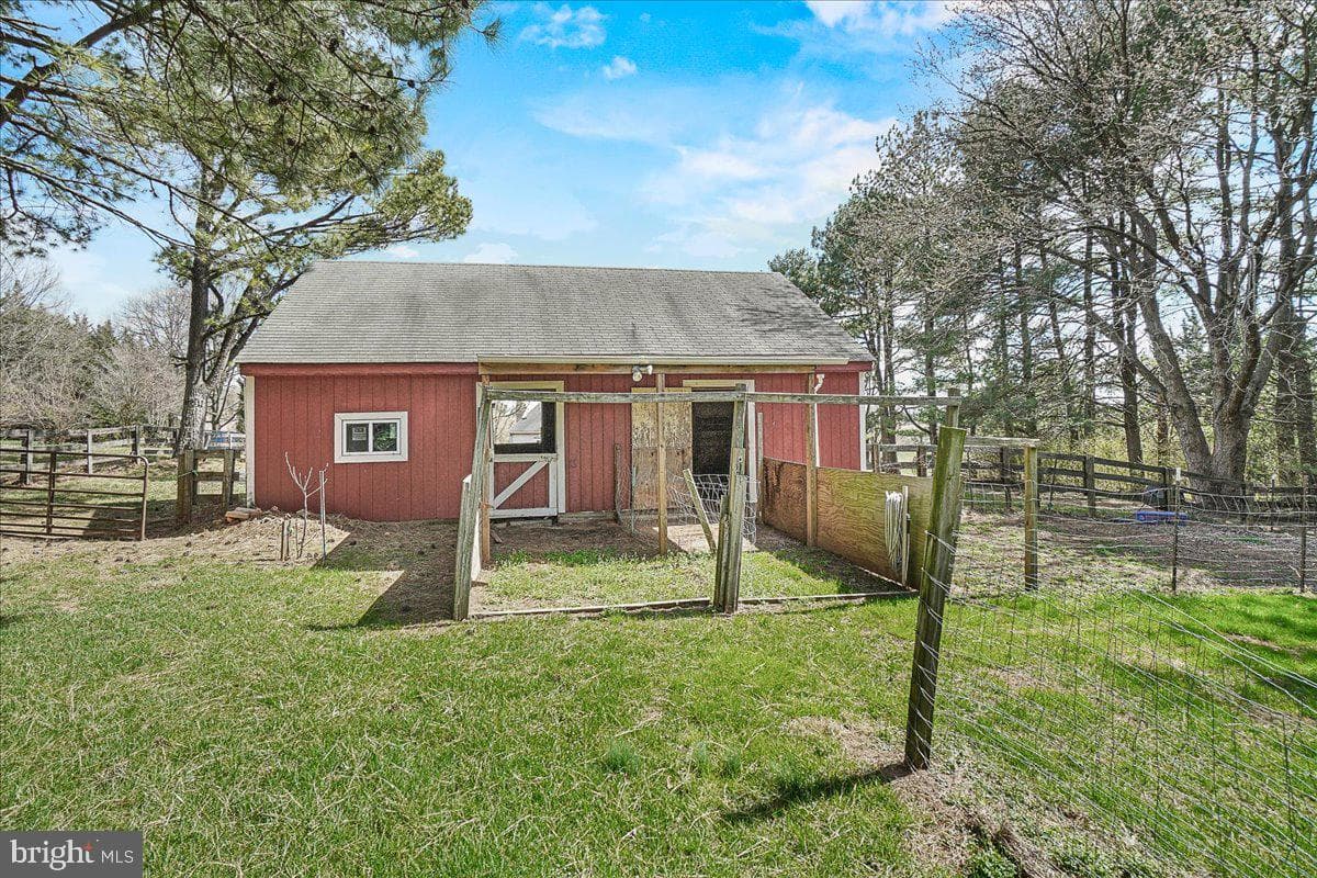11109 Watkins Road photo 66