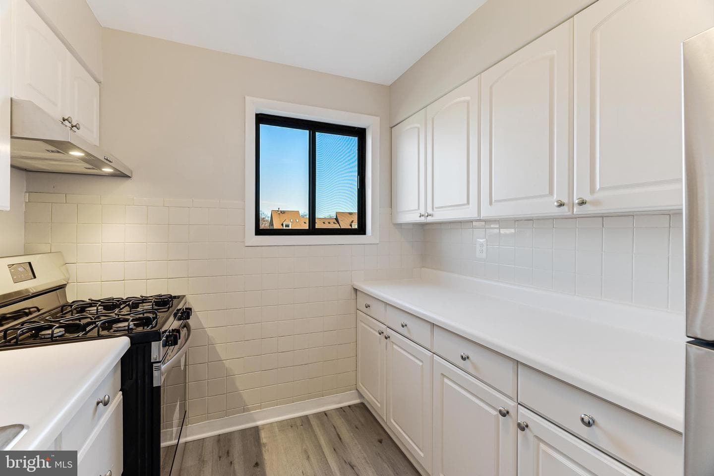11507 Amherst Avenue #202 photo 3