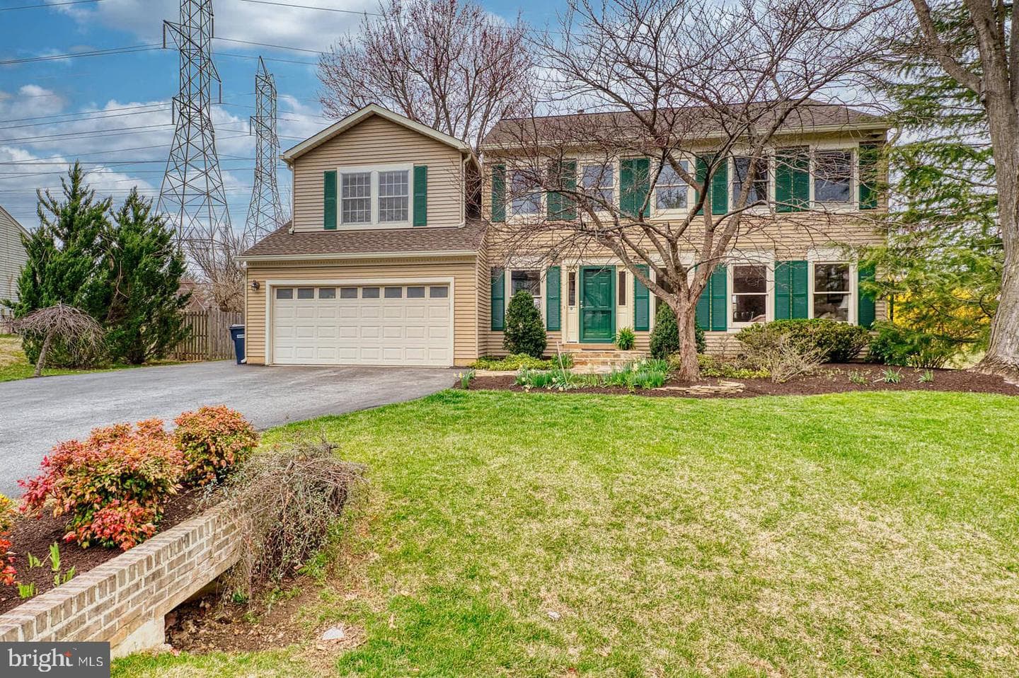 17332 Evangeline Lane photo 2