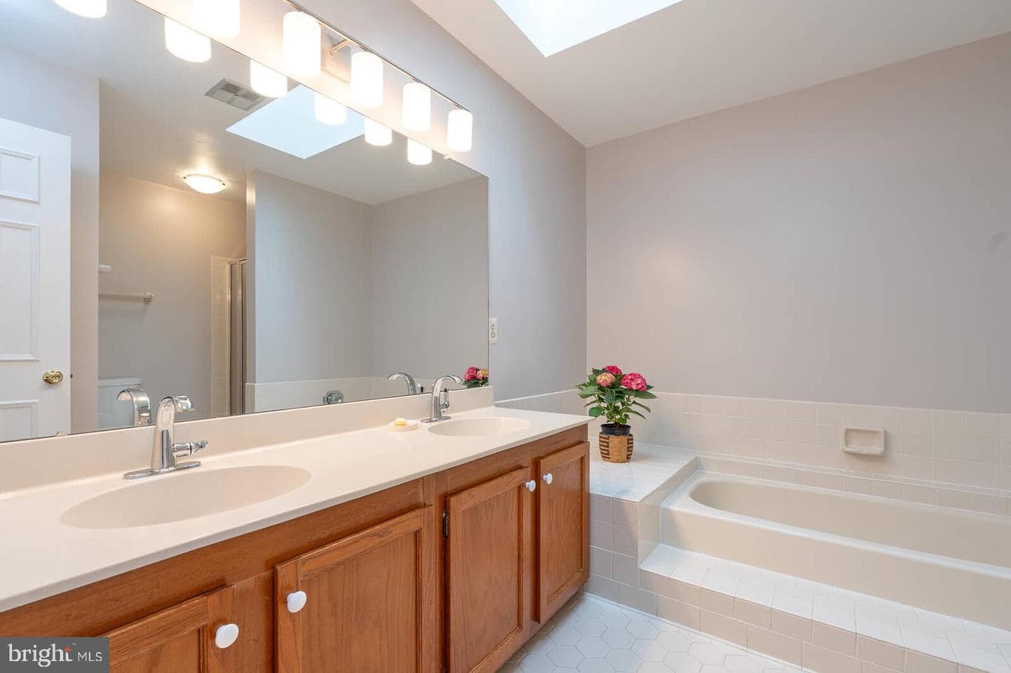 17332 Evangeline Lane photo 39