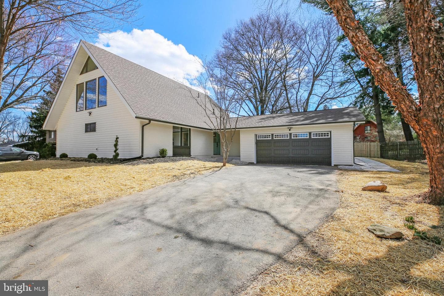 19133 Heritage Hills Drive