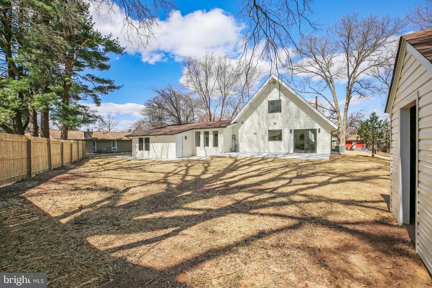 19133 Heritage Hills Drive photo 32